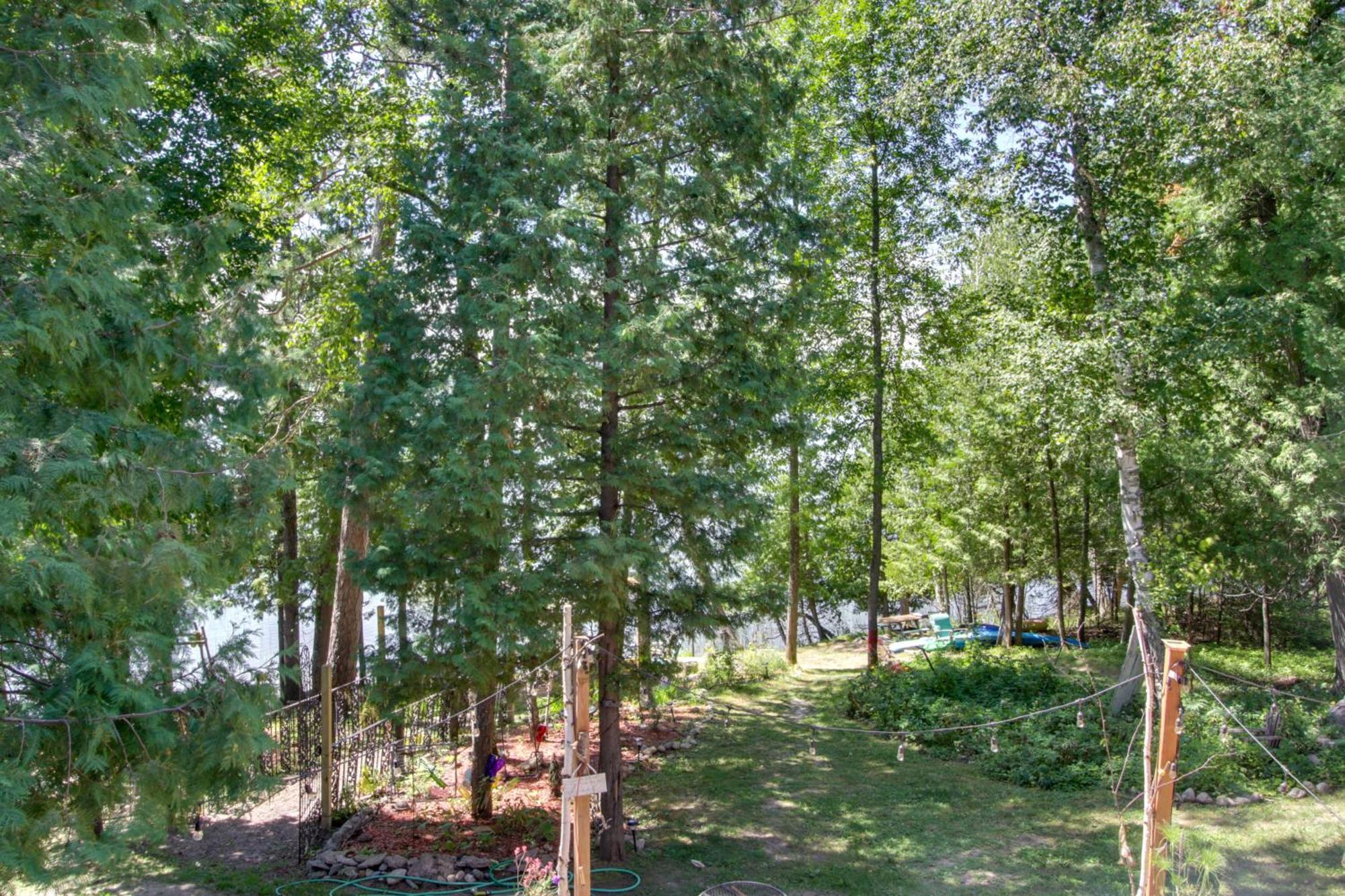 Lakefront Deer River Apt With Dock, Fire Pit And Patio Exterior photo